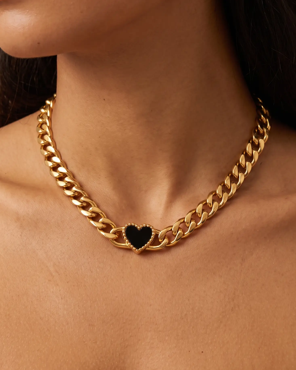 Glow Heart Curb Necklace