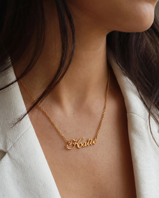 Rose & Selma Script Name Necklace